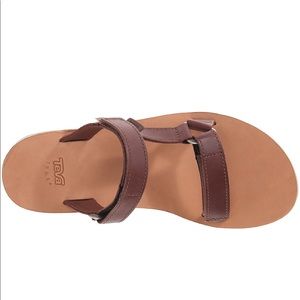 teva women's universal slide sandal